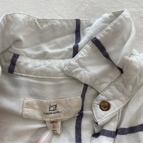 Button Down Windowpane Top - Picture 2 of 3